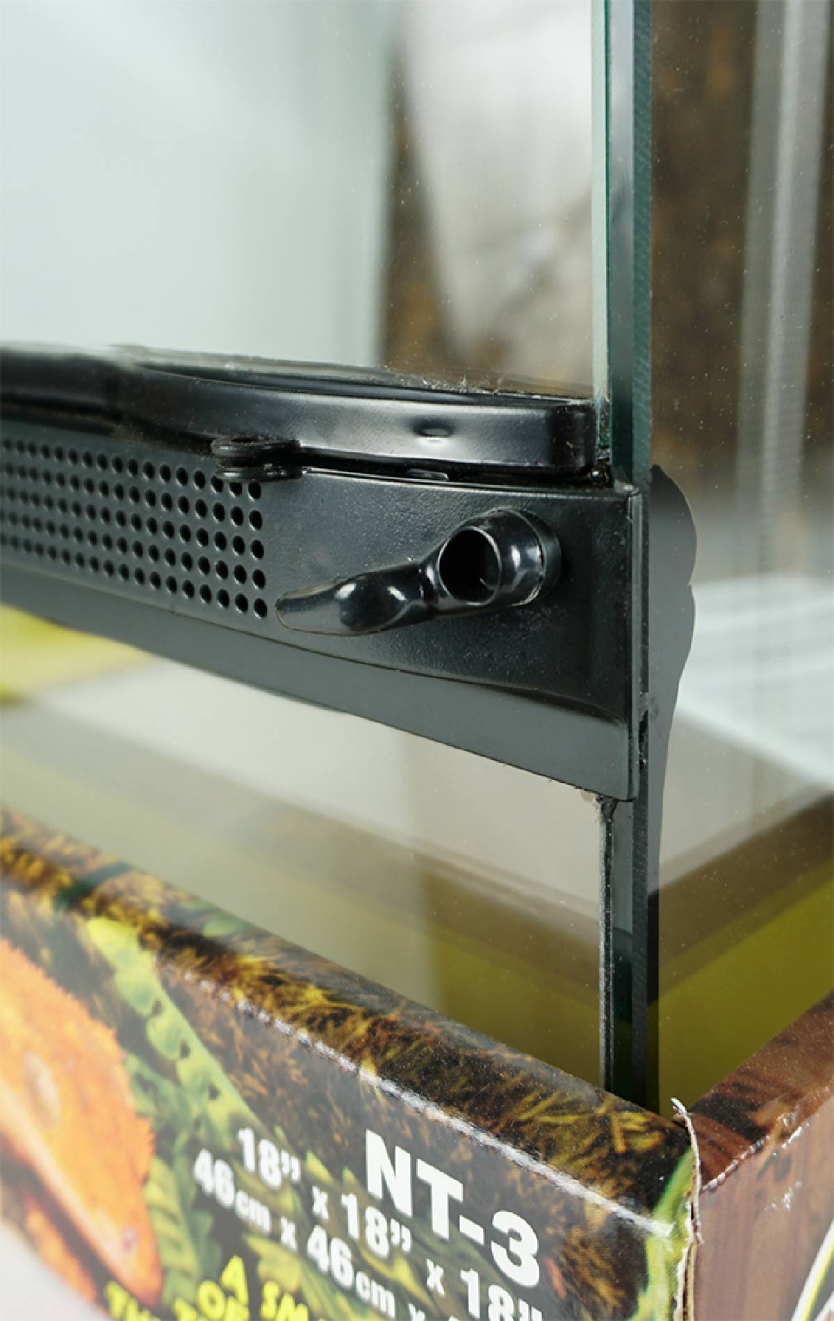 Zoo Med Naturalistic Terrarium (18x18x18)